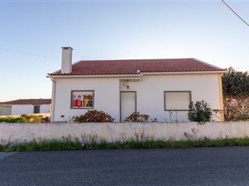 Moradia Isolada T2 / Sintra, Terrugem